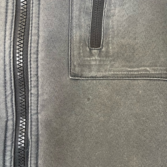 Dutch Harbor Gear Men's Gray Denim Jacket Plaid Lining XL Used - Picture 4 of 9